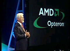 AMD創業者で会長のジェリー・サンダース氏