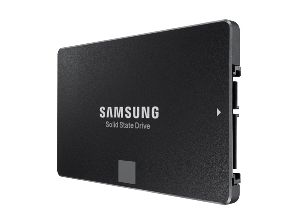 CERT/CCɂƁA܂ŁuSamsung SSD 840 EVOvuSamsung SSD 850 EVOviʐ^jACruciaĺuMX100vuMX200vuMX300vȂǂŐƎ㐫mFĂ