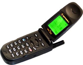 スマートフォン・携帯電話au モトローラ C100M - 携帯電話本体