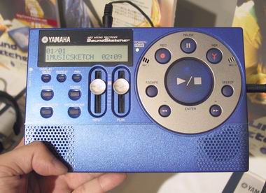 News：1人でハモれます――MP3で多重録音できるヤマハのサウンドスケッチャー