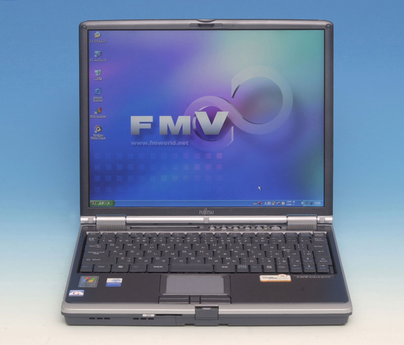 PCUPdate：モバイルとエンタテインメントに使える欲張りノートPC――富士通 FMV-BIBLO MG70E