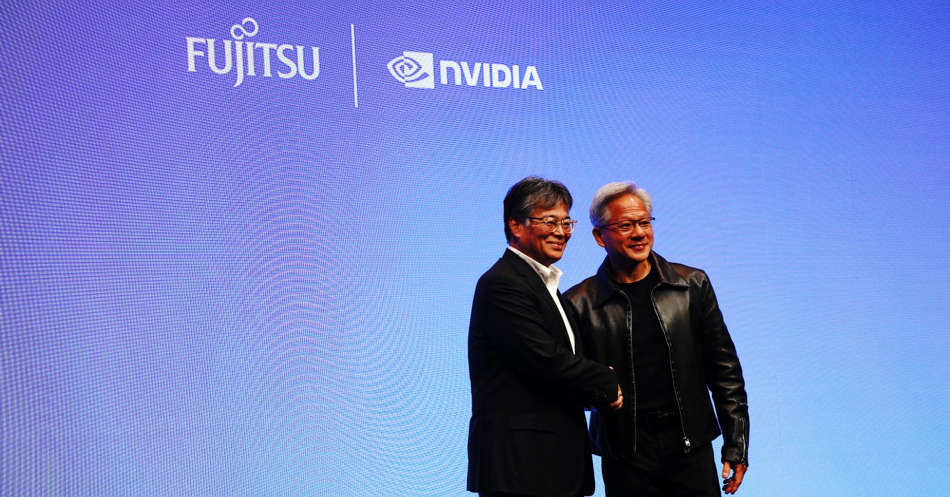 富士通とNVIDIAがタッグ 「AIエージェントやモデルが自律的に進化する