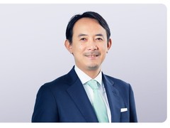 LINE���t�[�E��粌����Y����ޔC�ց@�����AI���Ƃɐi�o���@�uAI�Ǝ����̓�l��Ђ݂����Ȃ̂��N�Ɓv