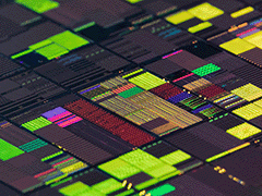 IBM��Arm���헪�I��g�@AI�Ή��Ń��C���t���[���̏_��m�ۂ�