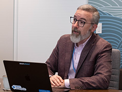 Teams��Meet������̂ɁuZoom��AI�v���g���Ӗ��͂��邩�@�g�R�X�p�h�Ɓg�d�b�h�Ɋ��H�A�}�[�P�e�B���O�ӔC�҂ɕ�����