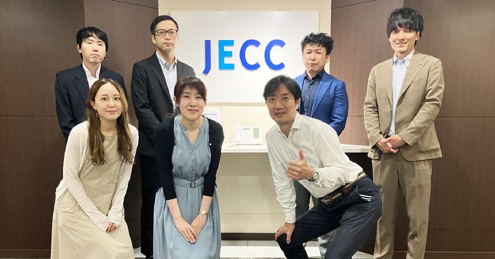 AI���g����ŐV�uSurface�v�𓱓�����“���ʂȕ��@”�@�u���z�����v�Ƃ����I������