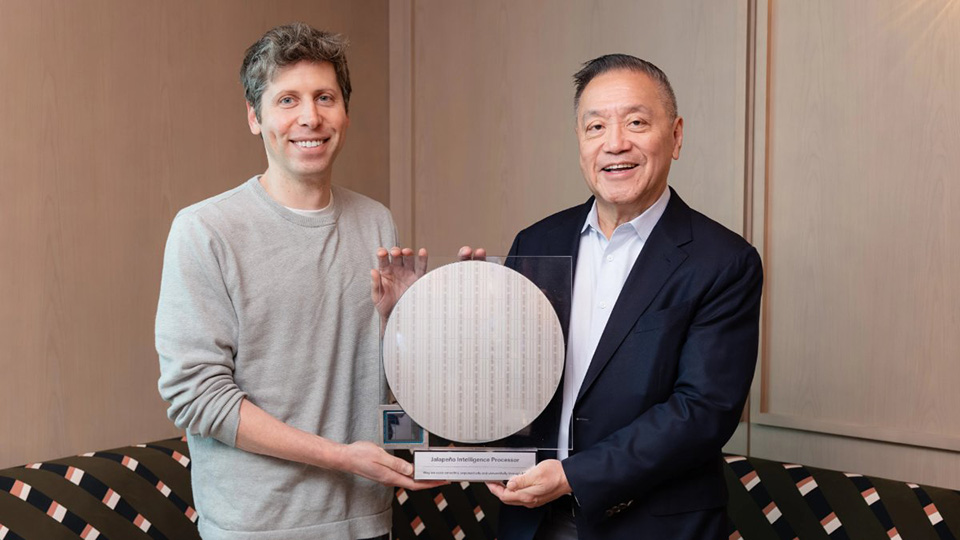 OpenAI�A���̓Ǝ�AI�`�b�v�uJalapeno�v���\����Broadcom�Ƌ����J���̐��_�p�A�N�Z�����[�^