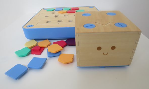日本上陸 3才からプログラミングが学べる という知育玩具 キュベット を使ってみた Kickstarterで大成功 It