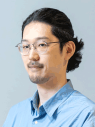 KDDI�A�W���C���J���Z���^�[ �J��9�� / �G���W�j�A �����D�W��