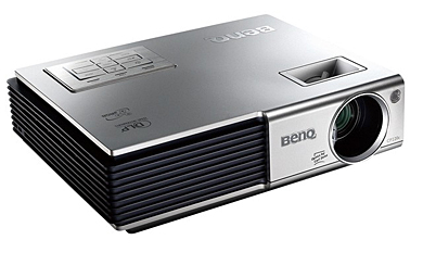 BenQ ベンキュージャパン、B5サイズモバイルプロジェクターCP220c -