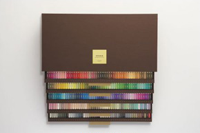生壁色」ってどんな色？ 三菱鉛筆、色鉛筆「ユニカラー」に240色セット 