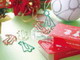 サンタ、ツリー、雪ダルマ——デザインフィル、クリスマスバージョンのゼムクリップ