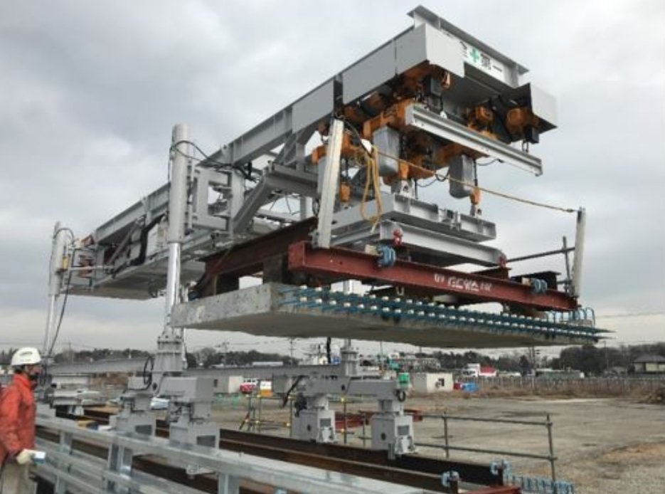 高速施工が可能な「スマート床版更新システム」を他社に広く展開、鹿島