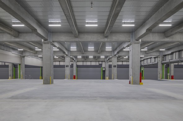 「GLP ALFALINK 尼崎 South」の4階庫内