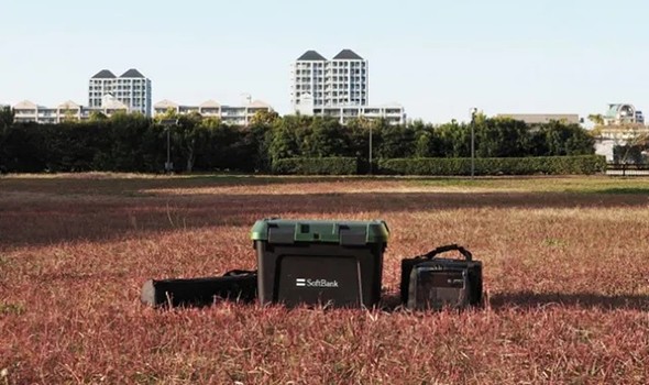 �uSatPack�v�̎��[���