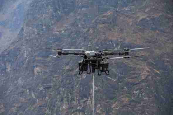 �uDJI FlyCart 100�v