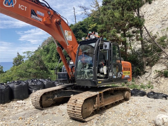 3D���u����\�����[�V�����������������݋@�B