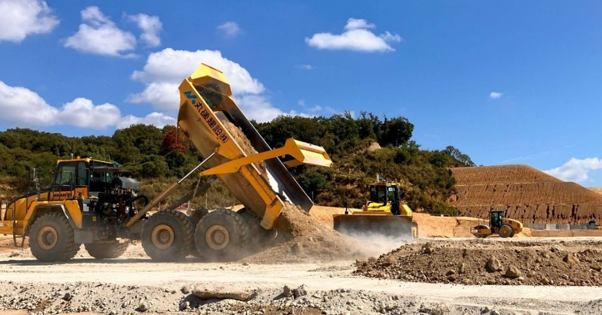 新名神高速工事に鹿島の自動化施工システム「A4CSEL」を初適用 盛土
