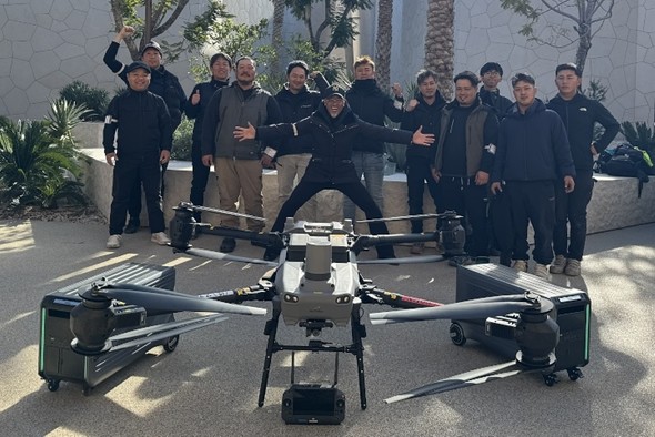 �h���[���ƃv���W�F�N�g�����o�[