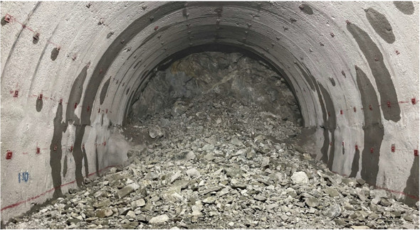 ���j������