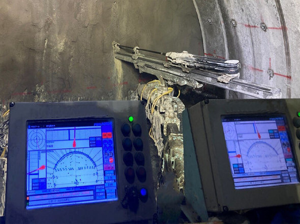 �h�����W�����{���E�U���V�X�e���Ƃ̘A�g�ɂ����E���