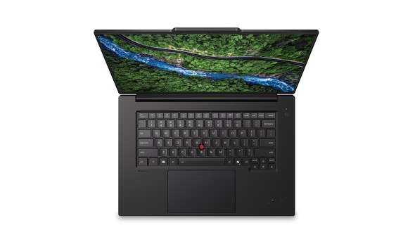 �ŏ�ʃ��f���́uThinkPad P1 Gen 9�v