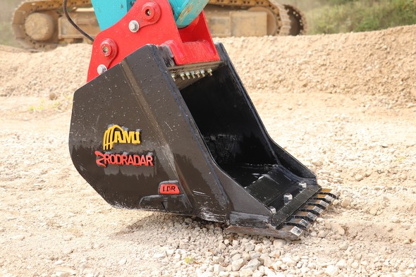 �uLDR EXCAVATE�v�̑����C���[�W