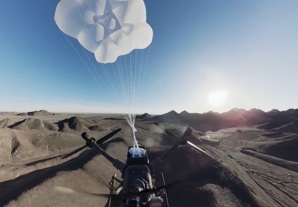 �uDJI AP100 Parachute�v�̓W�J
