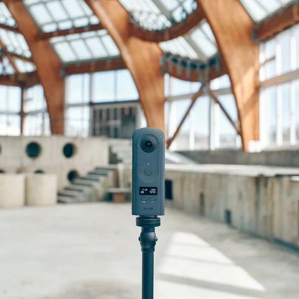 �uRICOH360 THETA A1�v