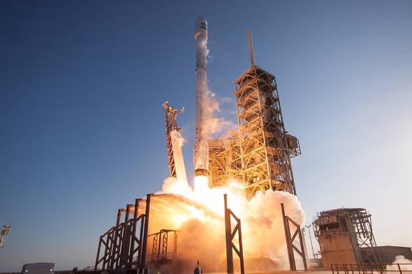 第1弾ブースターを再利用した大型ロケット「Falcon9」打ち上げ（出典：SpaceX）