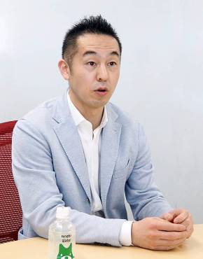曽山哲人氏