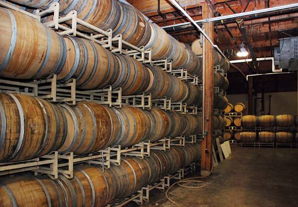 ワイン造りには莫大なコストがかかる。それでも新規参入は後を絶たない