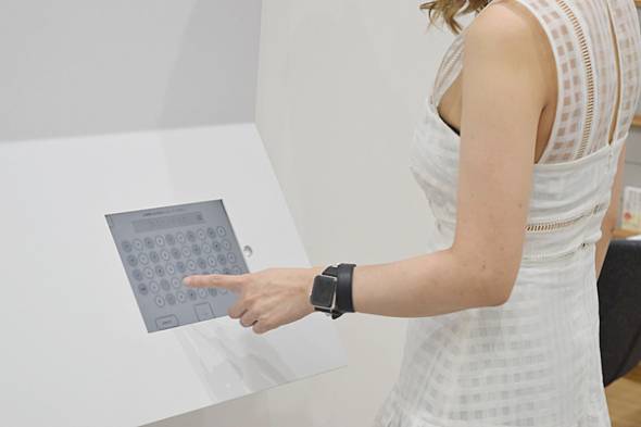 fBCebh̎tɐݒuꂽRECEPTIONIST