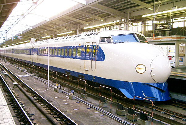 新幹線を水没から救え――1967年7月豪雨「伝説の戦い」が伝える