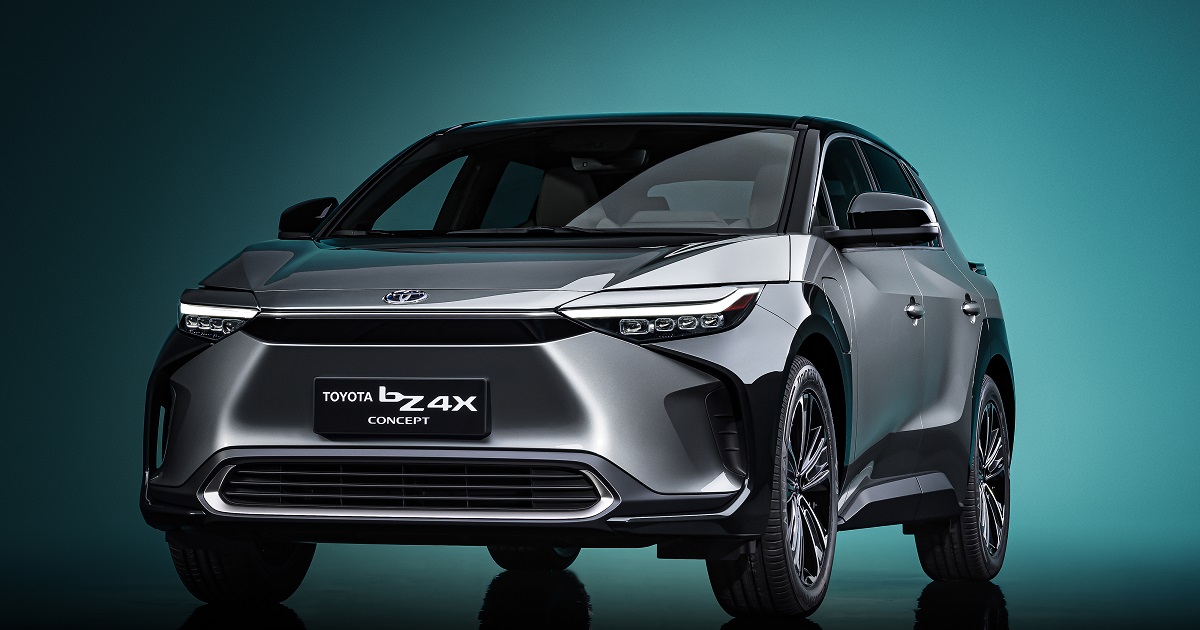 トヨタが新EVシリーズ第1弾「bZ4X」を発表　SUBARUと共同開発