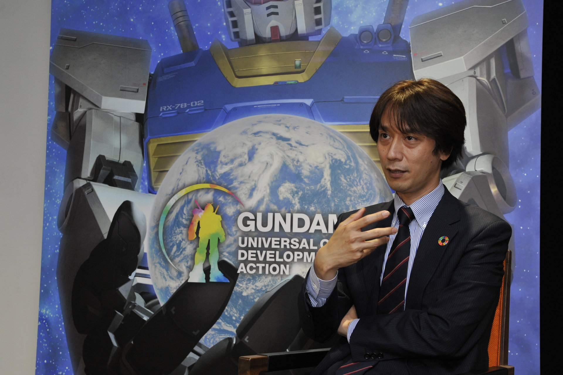 バンダイナムコ独自の役職“チーフガンダムオフィサー”を直撃 目指す未来戦略とは：1500億円規模に成長（1/4 ページ） - ITmedia  ビジネスオンライン