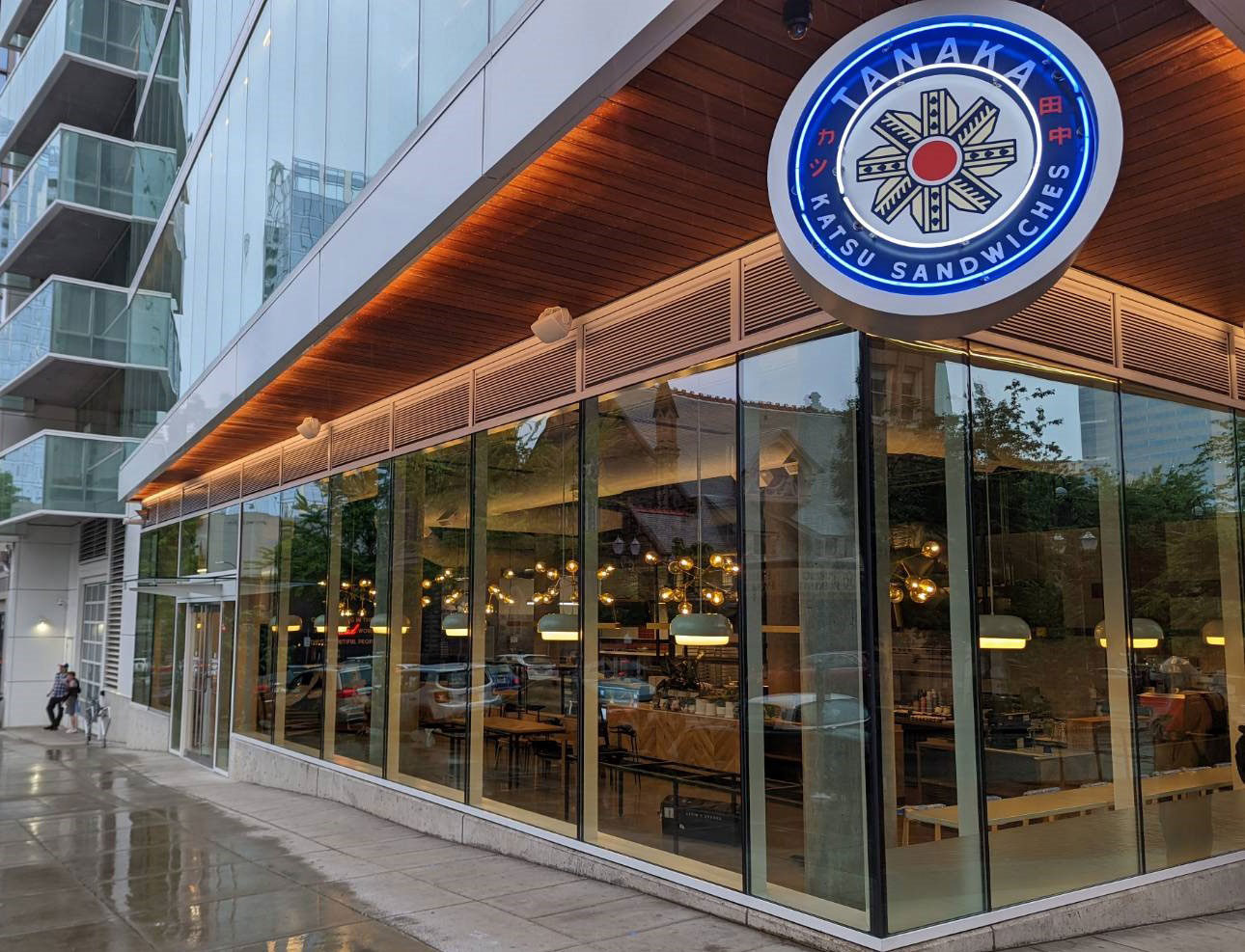 串カツ田中、米国に新業態のカフェブランド「TANAKA」をオープン