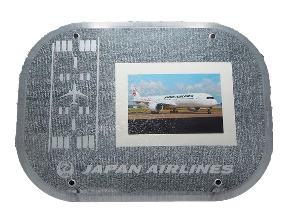 航空機のシーベルトがキーホルダーに JAL整備士が商品化：横浜高島屋で 