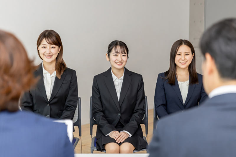 企業が求める人物像 3位「素直である」、2位「意欲的である」、1位は？：1550社にアンケート（2 2 ページ） Itmedia ビジネス