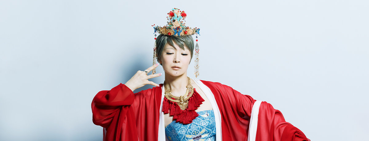 ヘルプマークに酷似」グッズ見直し 椎名林檎のCD発売延期：販売