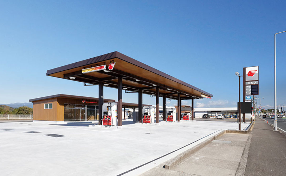 木材使ったガソリンスタンドが登場 安全性は大丈夫 全国30カ所に 1 2 ページ Itmedia ビジネスオンライン