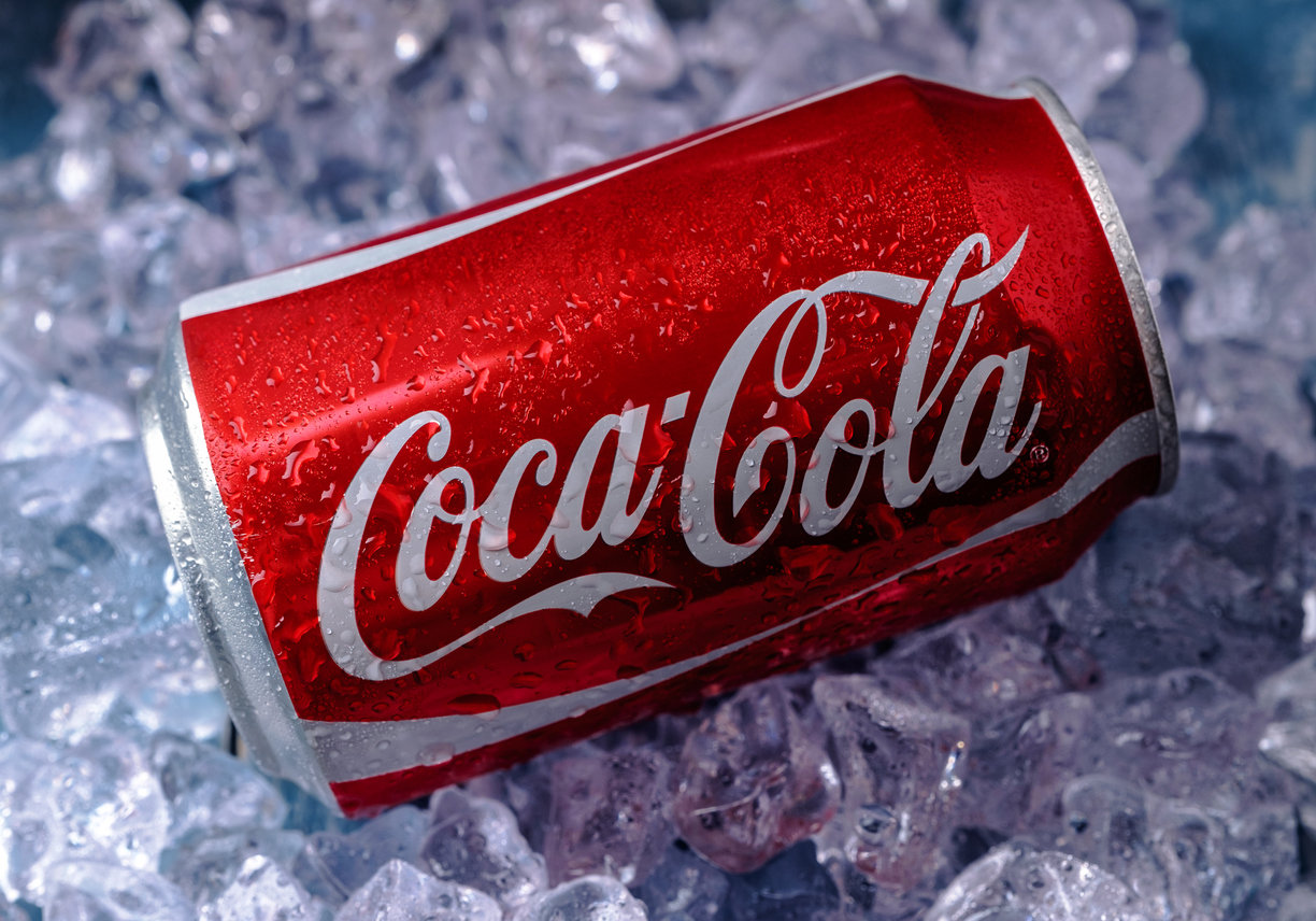 実は「コカ・コーラ」じゃなかった!? 社名の正式表記の真相を聞いた：経済の「雑学」 - ITmedia ビジネスオンライン