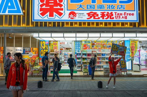 中国旅行客、日本で何を買う？ 2位は「菓子・食料品」、9割以上が選んだ1位は - ITmedia ビジネスオンライン