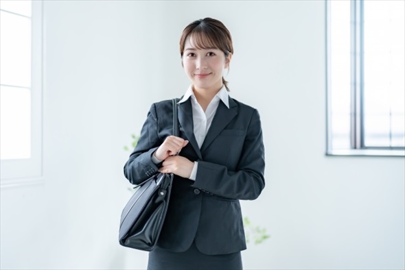 ���Ќ�̃M���b�v�̏��z����