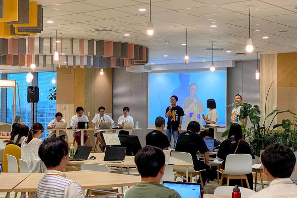 ГAIReXg{Ăi摜̓}l[tH[h񋟁Aȉj