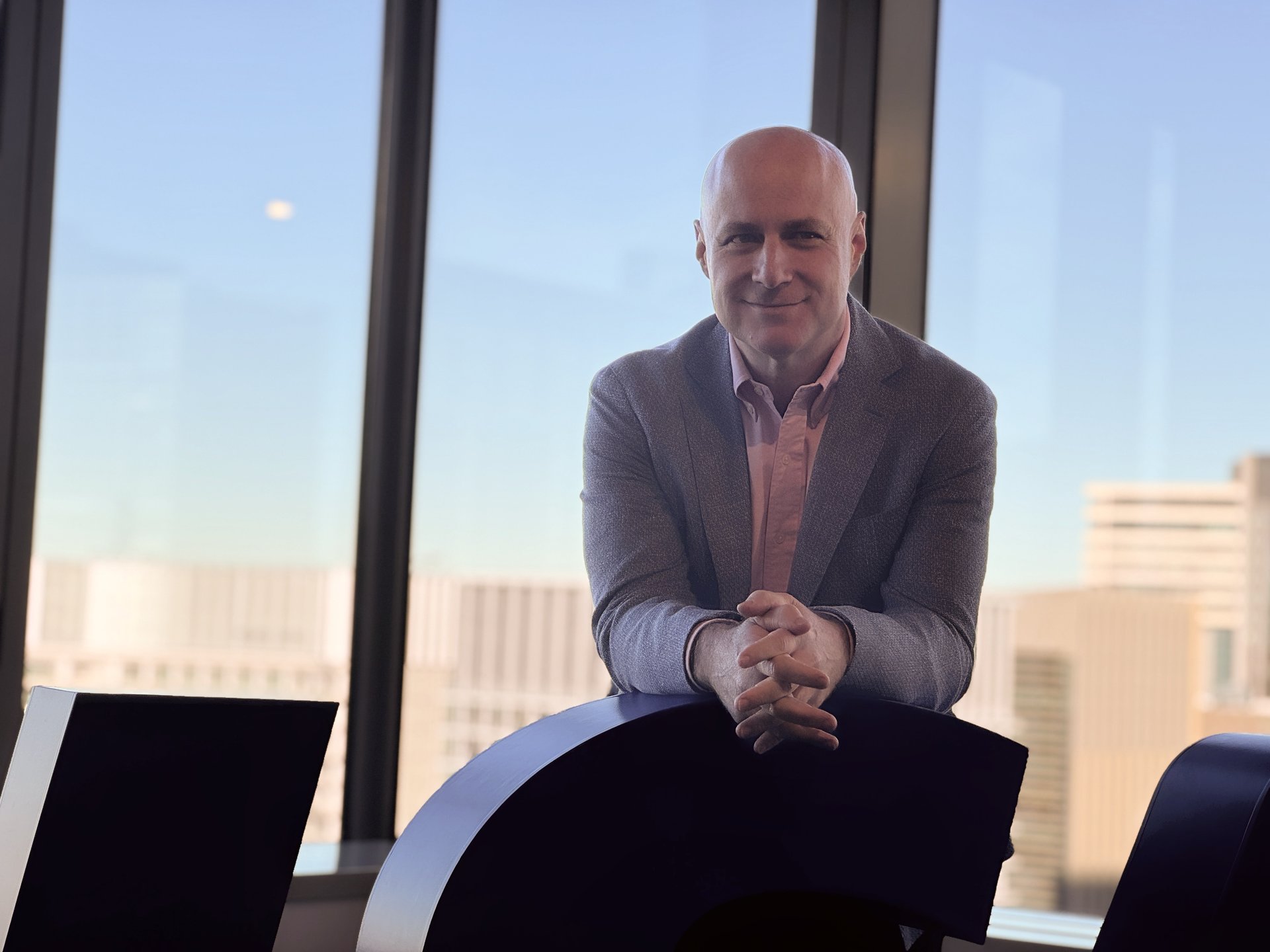 まだ日本では数百万の店舗でVisaが使えない」 Visa日本法人社長が語る“野望”（1/4 ページ） - ITmedia ビジネスオンライン