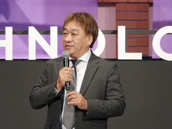 {}CN\tg GoWFXg Ɩs̐eN