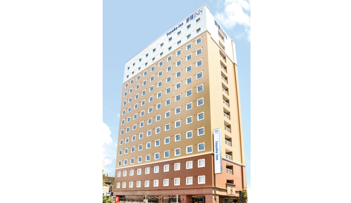 東横インの「47都道府県バッジ」が人気 富士山は静岡か山梨か、小さな