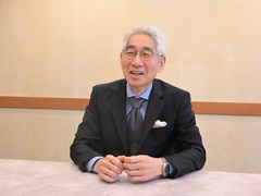 NEC�В��ɕ����u�t�B�W�J��AI�v�̏��Z�@�uAI�EDX���Ƃ�1���~�v�ւ̎艞���Ɖۑ�́H