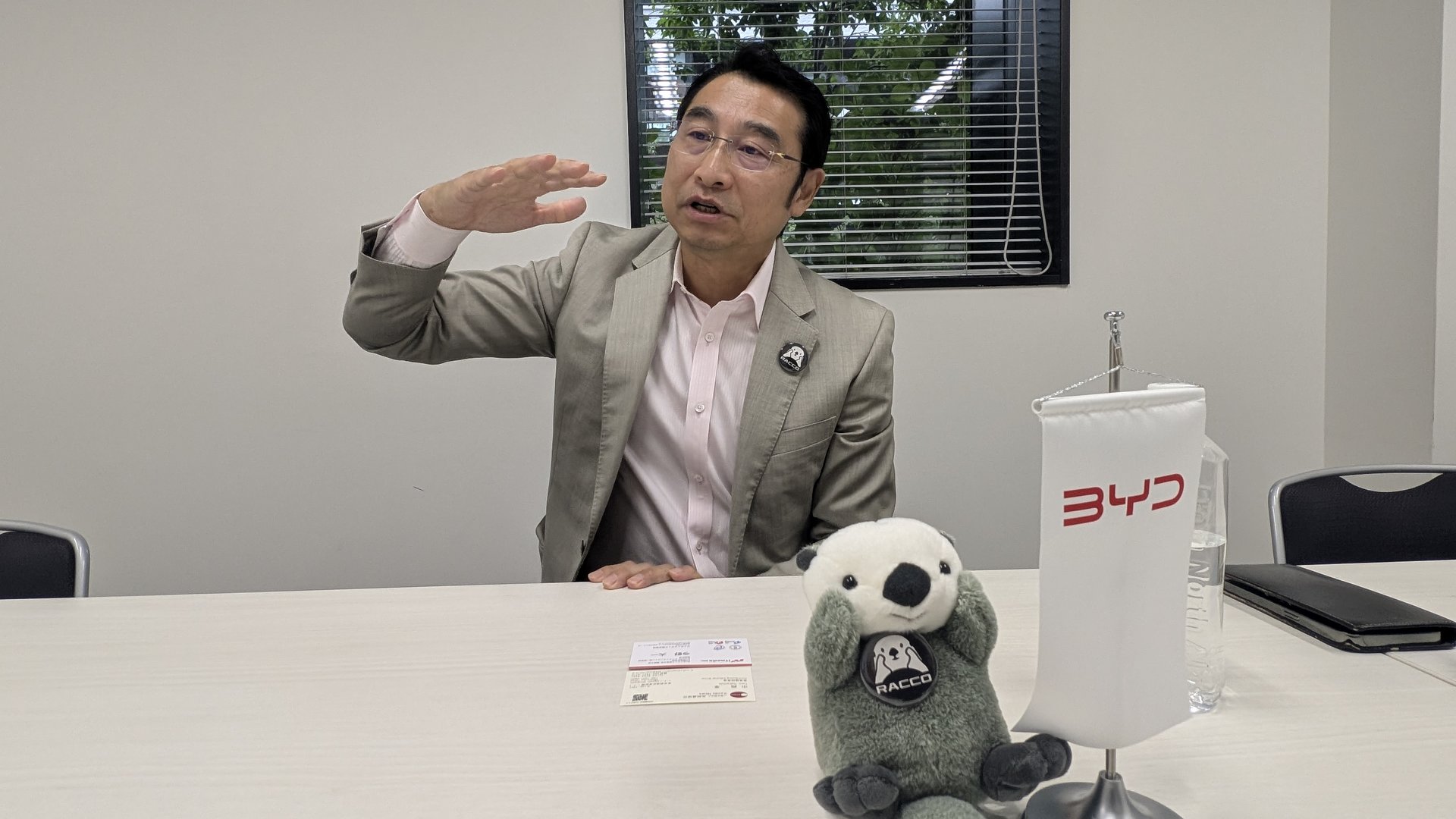 BYDが「日本人技術者の引き抜き」を完全否定、若い中国人エンジニアが開発